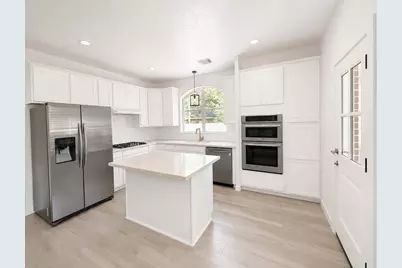2 Wind Harp Place, The Woodlands, TX 77382 - Photo 10
