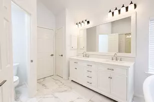 2 Wind Harp Pl, The Woodlands, TX 77382 - Photo 16