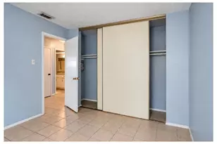 12711 Villawood Ln, Houston, TX 77072 - Photo 16