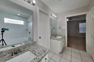 1745 Fay Dr, Conroe, TX 77301 - Photo 10