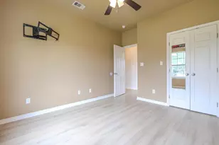 2422 Cardinal Dr, Bay City, TX 77414 - Photo 24