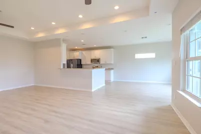 2422 Cardinal Drive, Bay City, TX 77414 - Photo 10