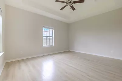 2422 Cardinal Drive, Bay City, TX 77414 - Photo 14