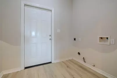 2422 Cardinal Drive, Bay City, TX 77414 - Photo 26