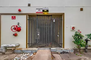 1342 Rutland St, Houston, TX 77008 - Photo 2