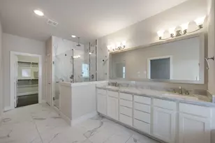 953 W 24th St, Houston, TX 77008 - Photo 38