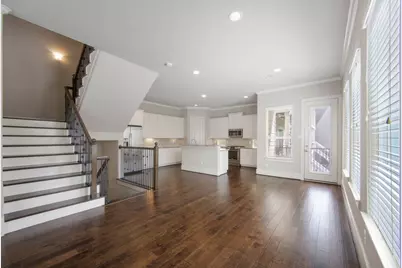 953 W 24th Street, Houston, TX 77008 - Photo 16