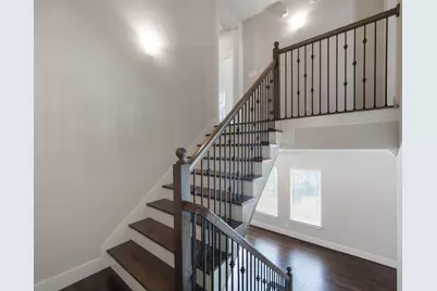 953 W 24th Street, Houston, TX 77008 - Photo 26