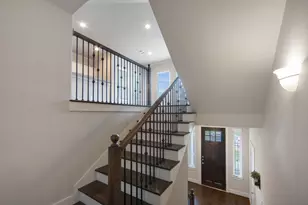 953 W 24th St, Houston, TX 77008 - Photo 8