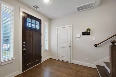 953 W 24th Street, Houston, TX 77008 - Photo 46