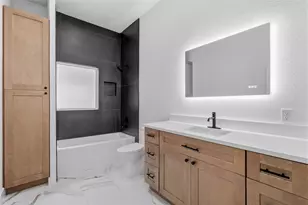 508 Dell Ct, Houston, TX 77009 - Photo 24