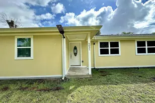 4031 Fairview Dr, Orange, TX 77630 - Photo 2