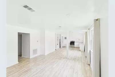 4031 Fairview Drive, Orange, TX 77630 - Photo 8
