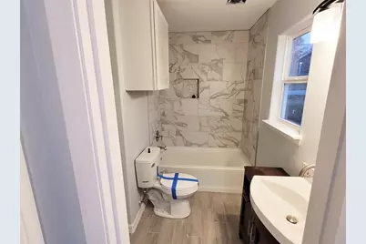 189 W Lakeview, Onalaska, TX 77360 - Photo 2