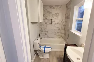 189 W Lakeview, Onalaska, TX 77360 - Photo 2