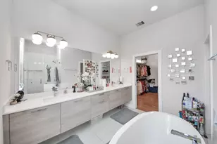 1903 Wipprecht St, Houston, TX 77020 - Photo 24