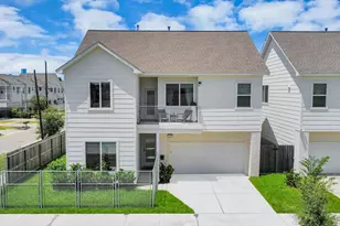 1903 Wipprecht St, Houston, TX 77020 - Photo 2