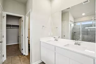 12011 Shining Lk Dr, Baytown, TX 77523 - Photo 32