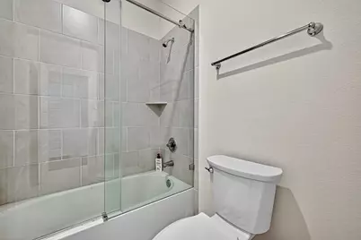 24607 Carleton Lake Lane, Tomball, TX 77375 - Photo 32