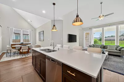 24607 Carleton Lake Lane, Tomball, TX 77375 - Photo 4