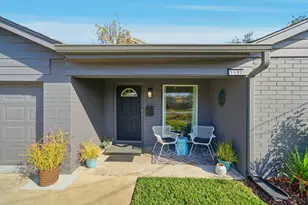 5402 Karcher St, Houston, TX 77009 - Photo 2