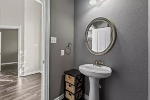 2414 Trocadero Ln, League City, TX 77573 - Photo 32