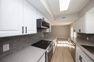4220 Belle Park Dr, Houston, TX 77072 - Photo 2