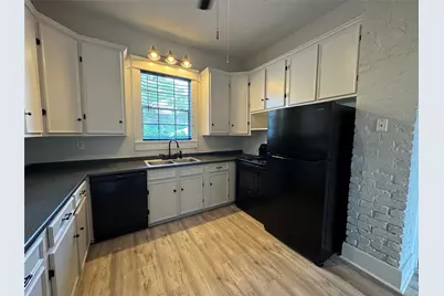 805 Saint Mary's Boulevard, Galveston, TX 77550 - Photo 8