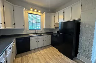 805 St Marys Blvd, Galveston, TX 77550 - Photo 8