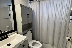 805 St Marys Blvd, Galveston, TX 77550 - Photo 6