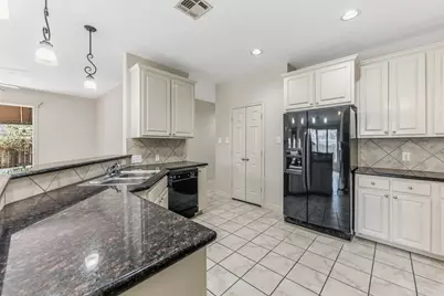 3238 Lazy Lake Lane, Montgomery, TX 77356 - Photo 6
