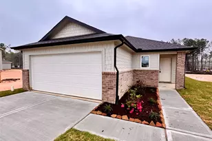 12825 Naval Dr, Conroe, TX 77306 - Photo 2