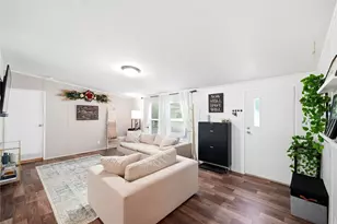 109 County Rd 3793, Cleveland, TX 77328 - Photo 6