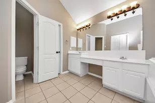 10118 Heron Meadows Dr, Houston, TX 77095 - Photo 18