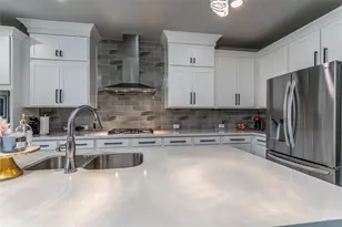 6830 Cottonwood Crest Ln, Katy, TX 77493 - Photo 8