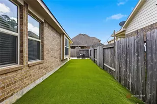 7415 Mustang Hill Ln, Spring, TX 77389 - Photo 18