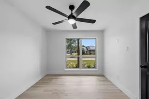5927 Beaudry Dr, Houston, TX 77035 - Photo 28