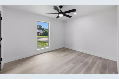 5927 Beaudry Drive, Houston, TX 77035 - Photo 40
