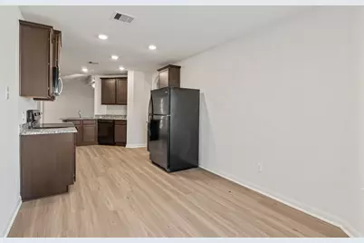 15231 Central Lakes Drive, Humble, TX 77396 - Photo 8