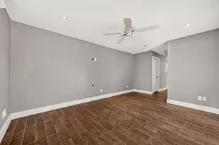 3 Hidden Deer Corner Ct, The Woodlands, TX 77381 - Photo 24