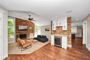 3 Hidden Deer Corner Ct, The Woodlands, TX 77381 - Photo 12