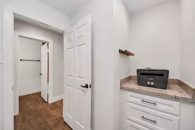 3 Hidden Deer Corner Court, The Woodlands, TX 77381 - Photo 20