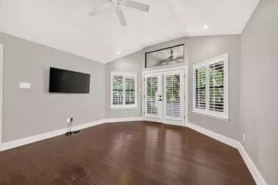 3 Hidden Deer Corner Court, The Woodlands, TX 77381 - Photo 28
