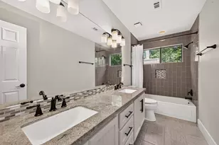 3 Hidden Deer Corner Ct, The Woodlands, TX 77381 - Photo 40