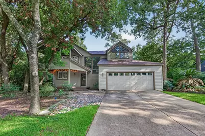 3 Hidden Deer Corner Court, The Woodlands, TX 77381 - Photo 2