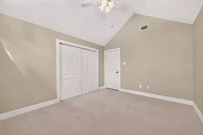 3 Hidden Deer Corner Court, The Woodlands, TX 77381 - Photo 40