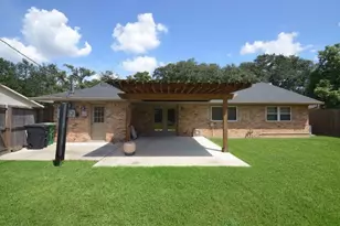 5127 Hummingbird St, Houston, TX 77035 - Photo 28