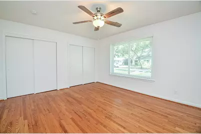 5127 Hummingbird Street, Houston, TX 77035 - Photo 16