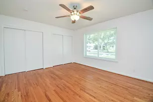 5127 Hummingbird St, Houston, TX 77035 - Photo 16
