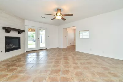 5127 Hummingbird Street, Houston, TX 77035 - Photo 8